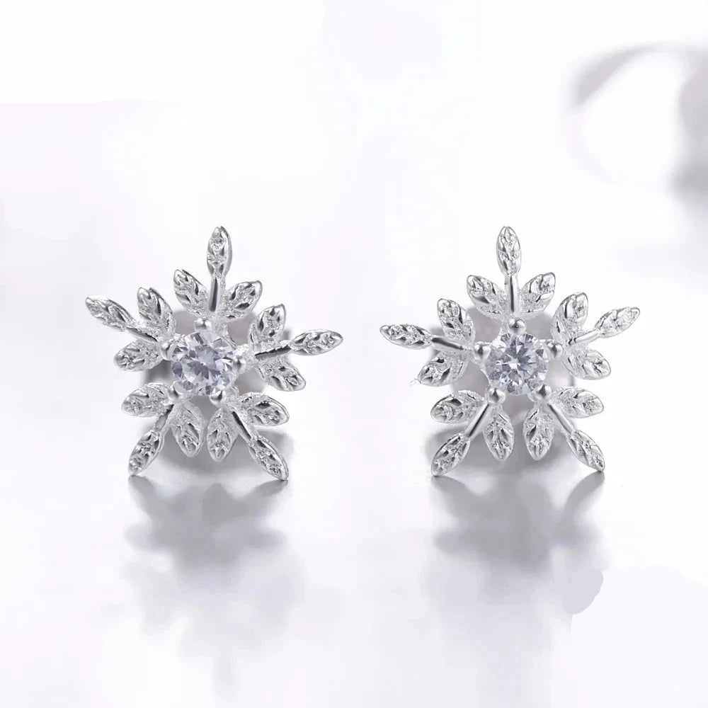 Snowflake Silver Stud Earrings - Blingy Bag LLC