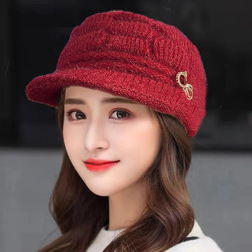 Cozy Winter Hat for Mom & Grandma – Plush Fleece-Lined Knitted Wool Cap, Perfect Christmas Gift