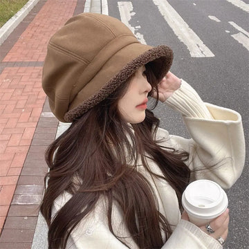 Women’s Winter Suede Bucket Hat – Thick Velvet Lamb Hair Beret with Wide Brim for Warmth & Windproof